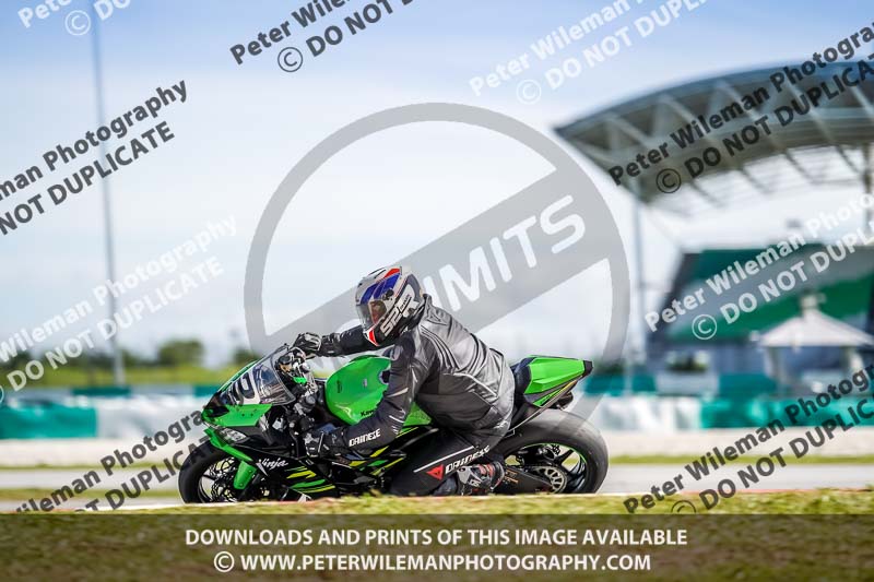 Sepang;event digital images;motorbikes;no limits;peter wileman photography;trackday;trackday digital images